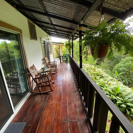 Birds & Breakfast Costa Rica Bed & Breakfast La Tigra  ภายนอก รูปภาพ