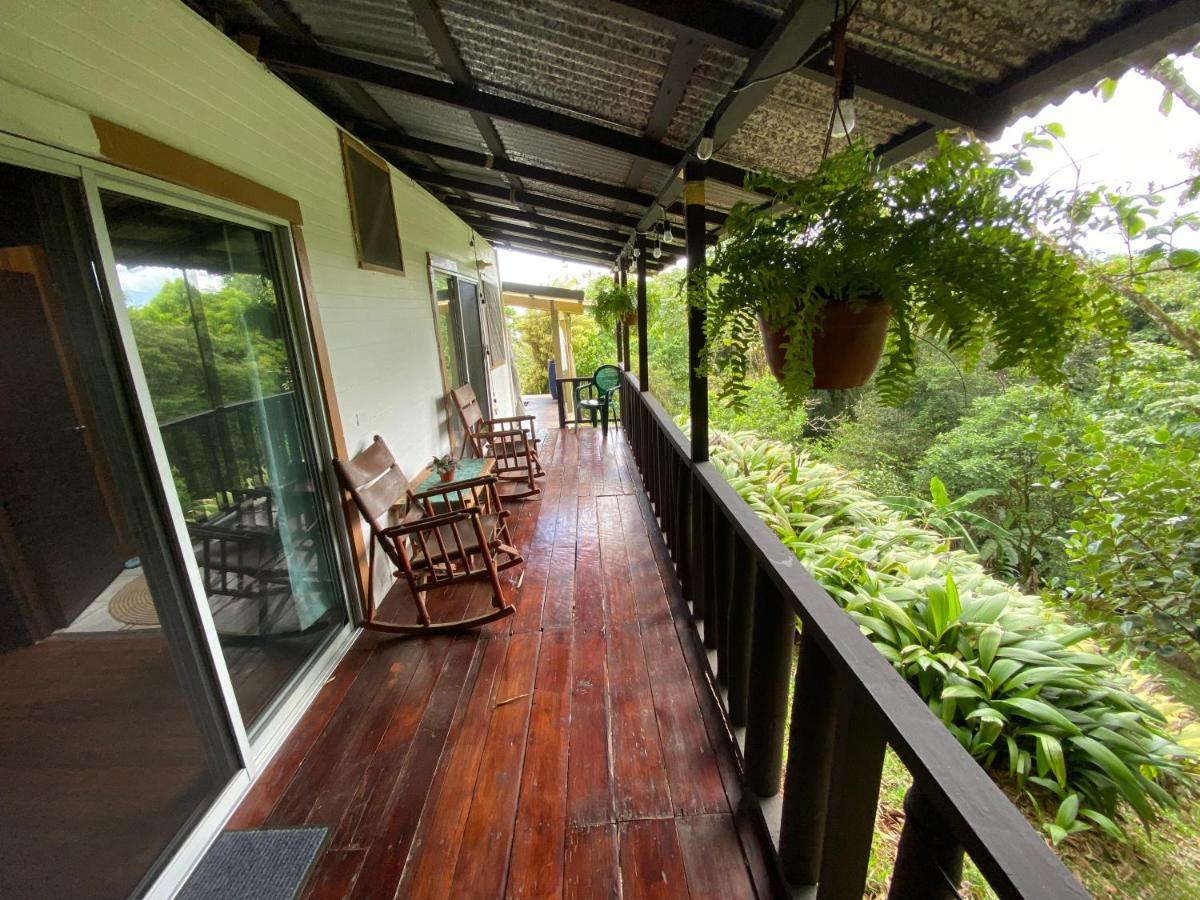 Birds & Breakfast Costa Rica Bed & Breakfast La Tigra  ภายนอก รูปภาพ