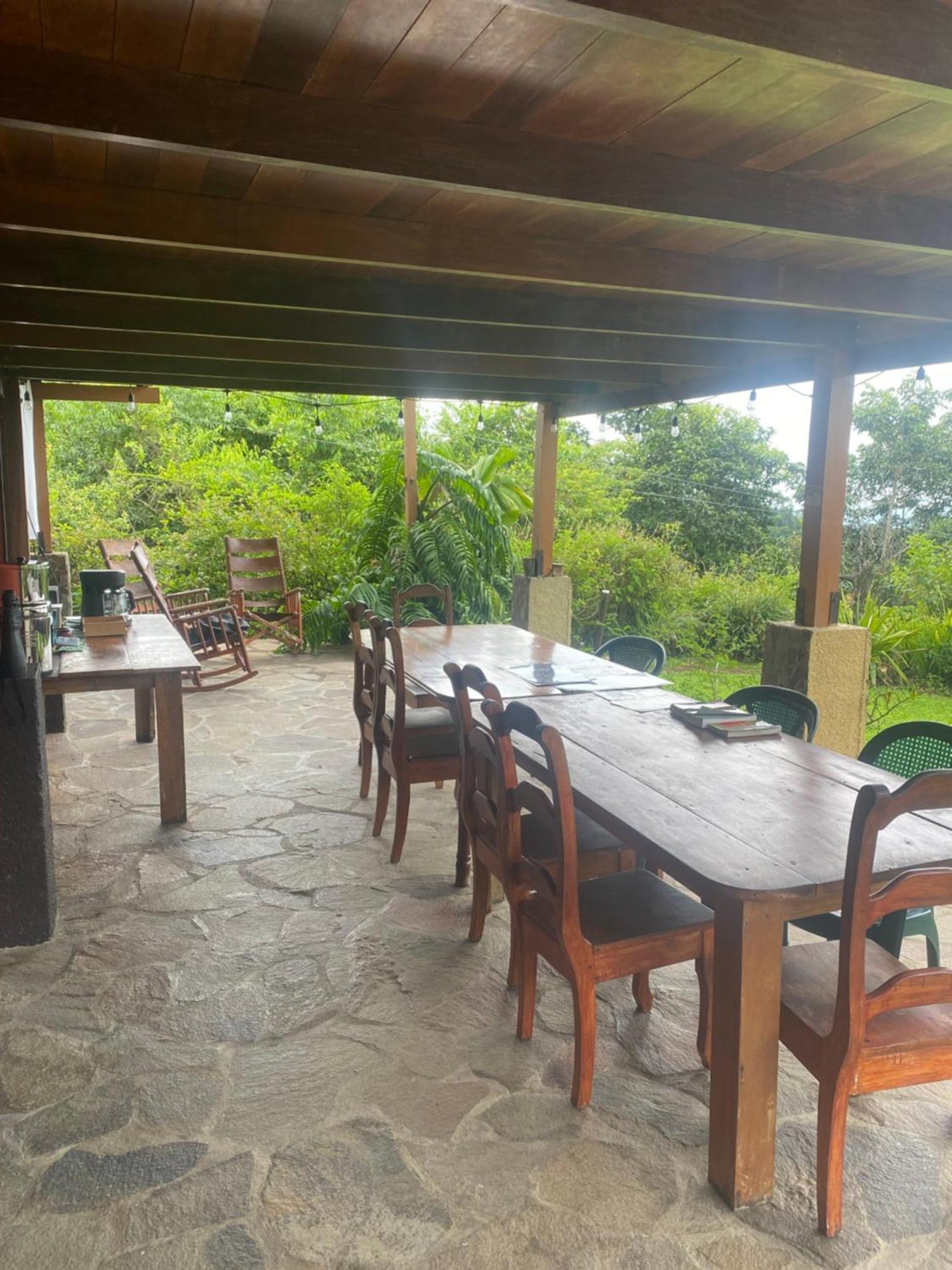 Birds & Breakfast Costa Rica Bed & Breakfast La Tigra  ภายนอก รูปภาพ
