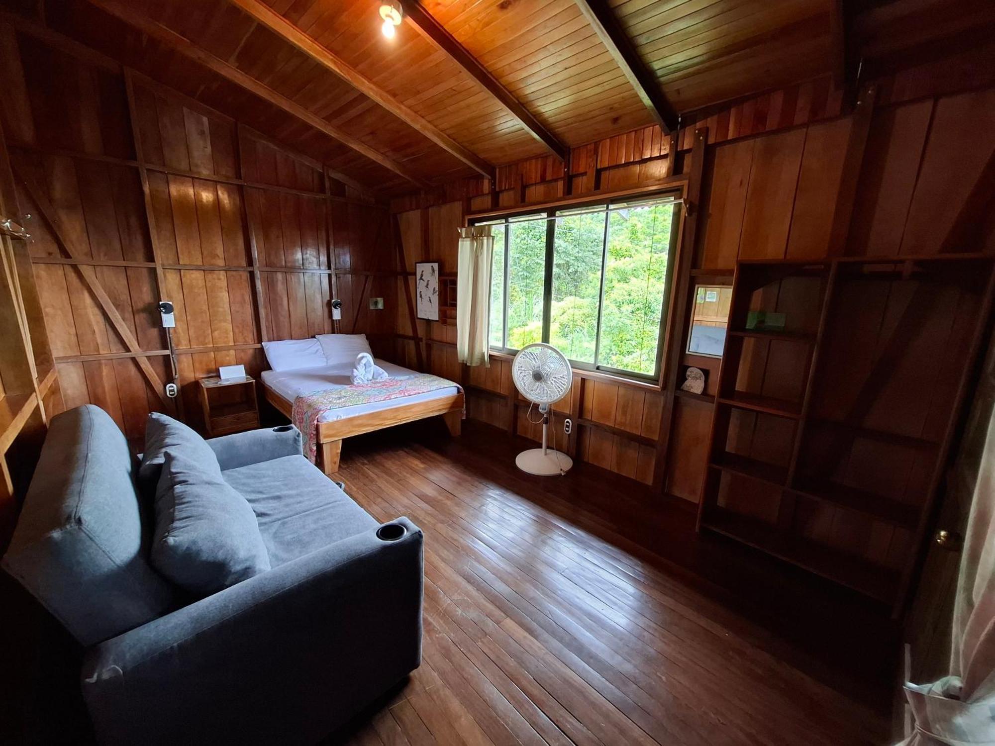 Birds & Breakfast Costa Rica Bed & Breakfast La Tigra  ภายนอก รูปภาพ